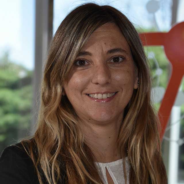 Dra. Verónica Lorena Loggia